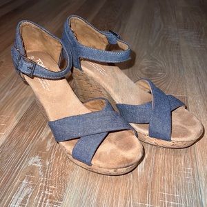 Toms Chambray Sienna Cork Wedge Espadrille Strappy Denim Sandals Women’s 8 EUC